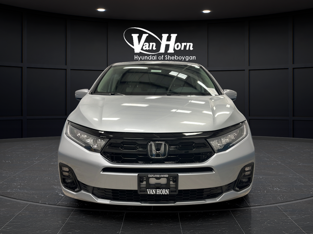 Used 2025 Silver Honda Elite image 2