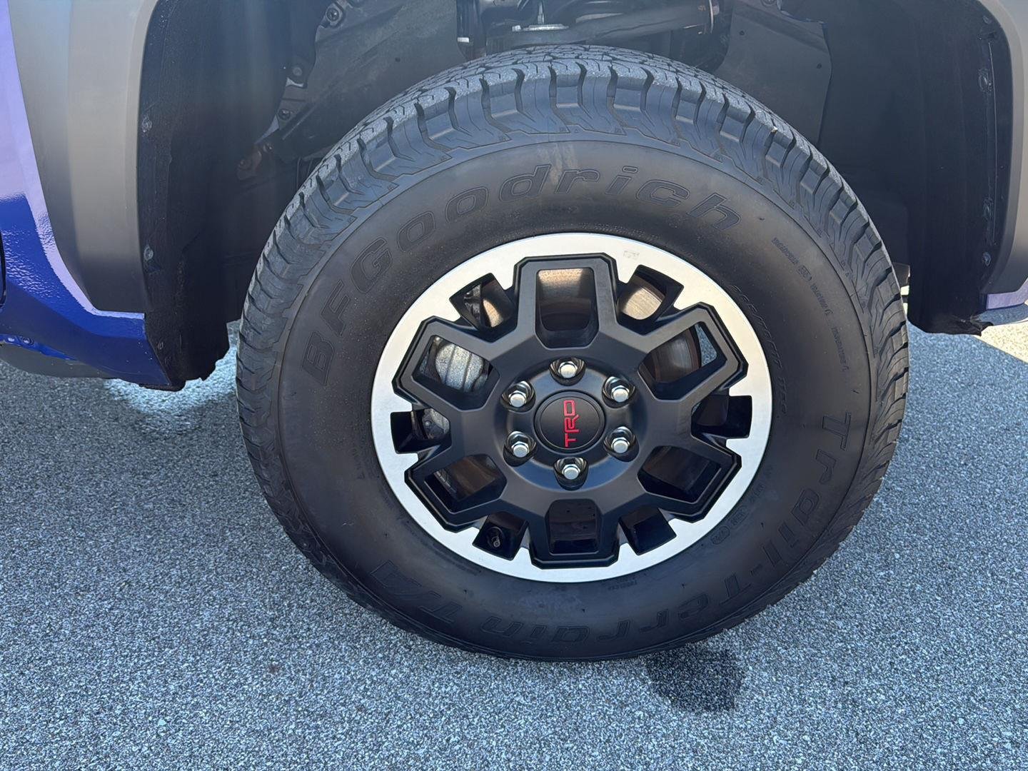 Used 2024 Blue Toyota SR5 image 15