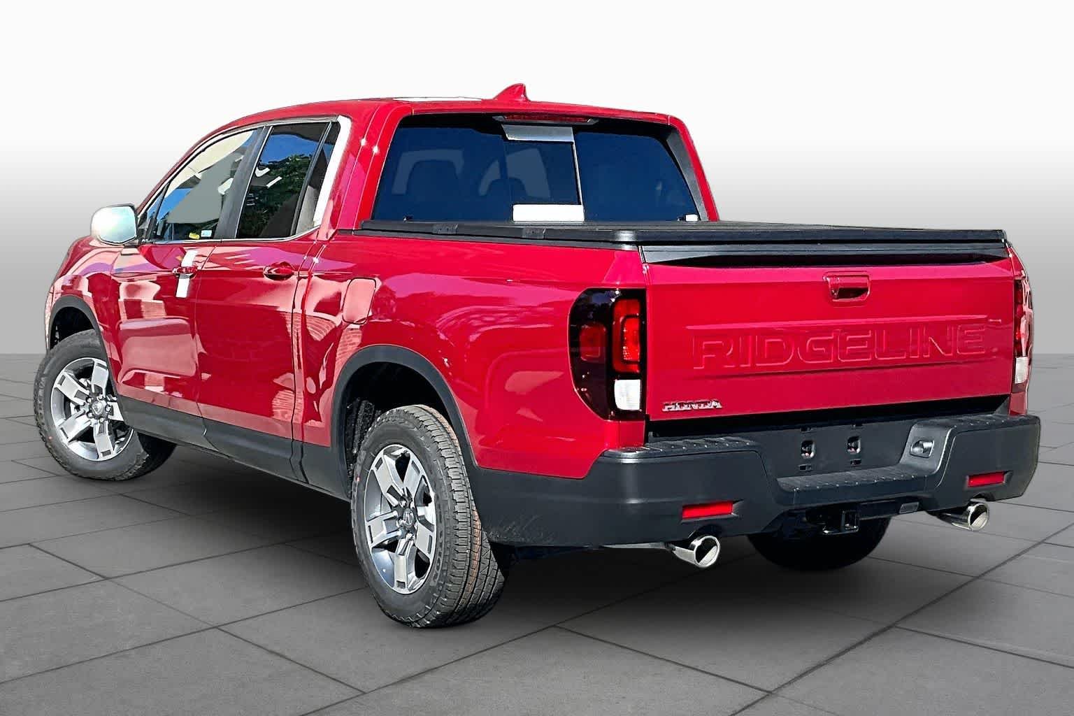 New 2026 Radiant Red Metallic II Honda RTL image 7