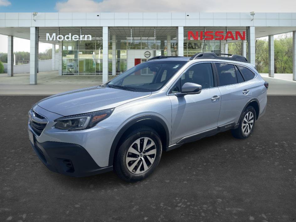 Used 2022 Ice Silver Metallic Subaru Premium image 1
