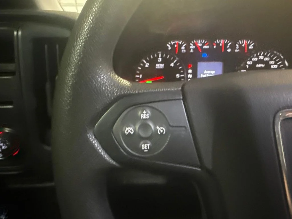 Used 2016 Summit White GMC Base image 24