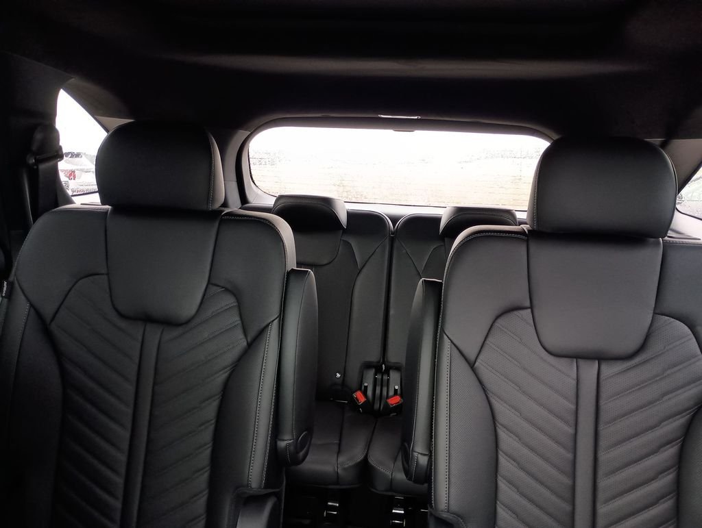 New 2026 Wolf Gray Kia X-Line SX Prestige AWD image 13
