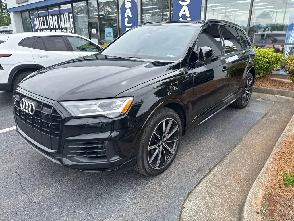 2022 Audi Q7 55 Premium Plus quattro Tiptronic's photo
