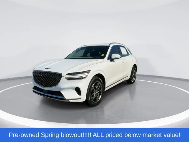Used 2022 White Genesis 2.5T image 3