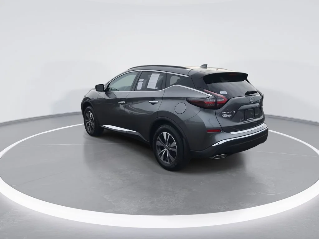Used 2024 Gray Nissan SV image 6