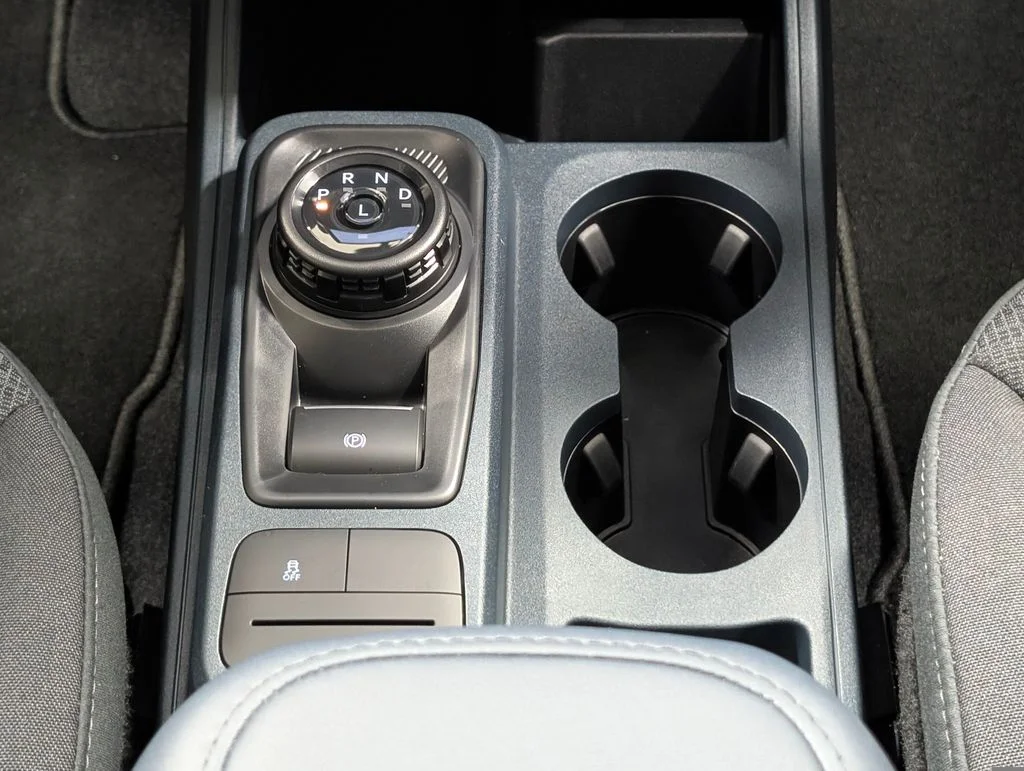 New 2026 Oxford White Ford XL image 6