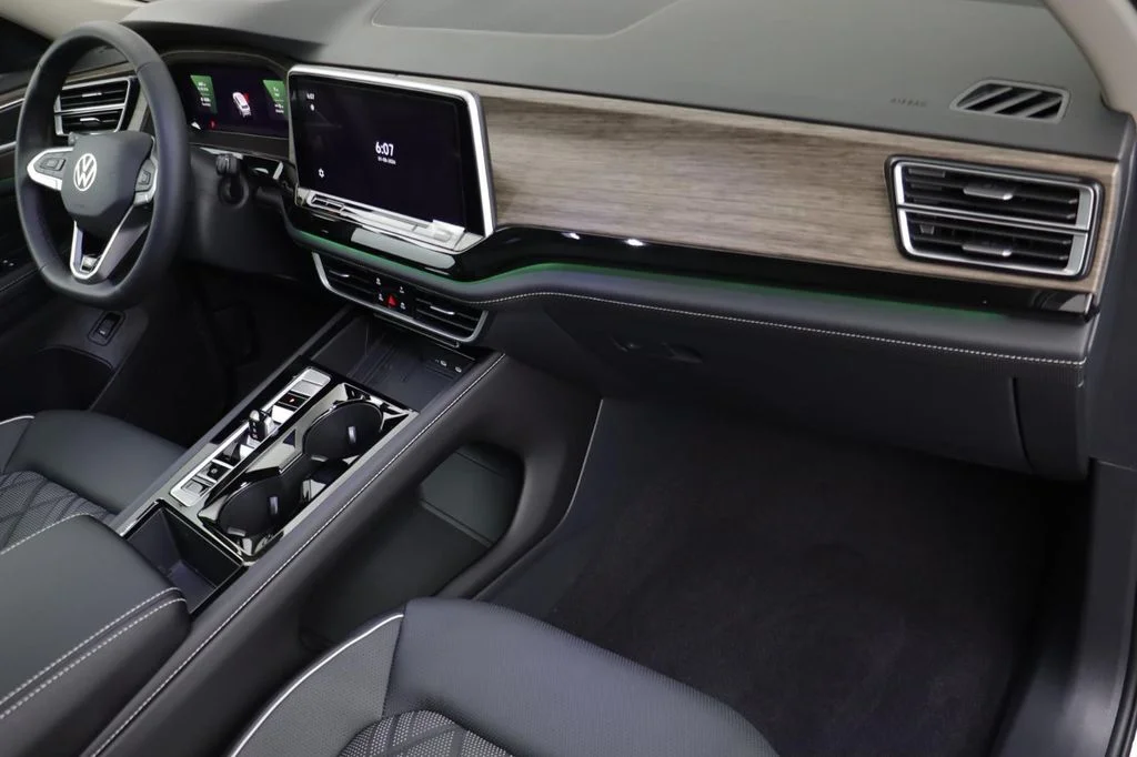 2026 Volkswagen Atlas SEL Premium R-Line - Photo 22