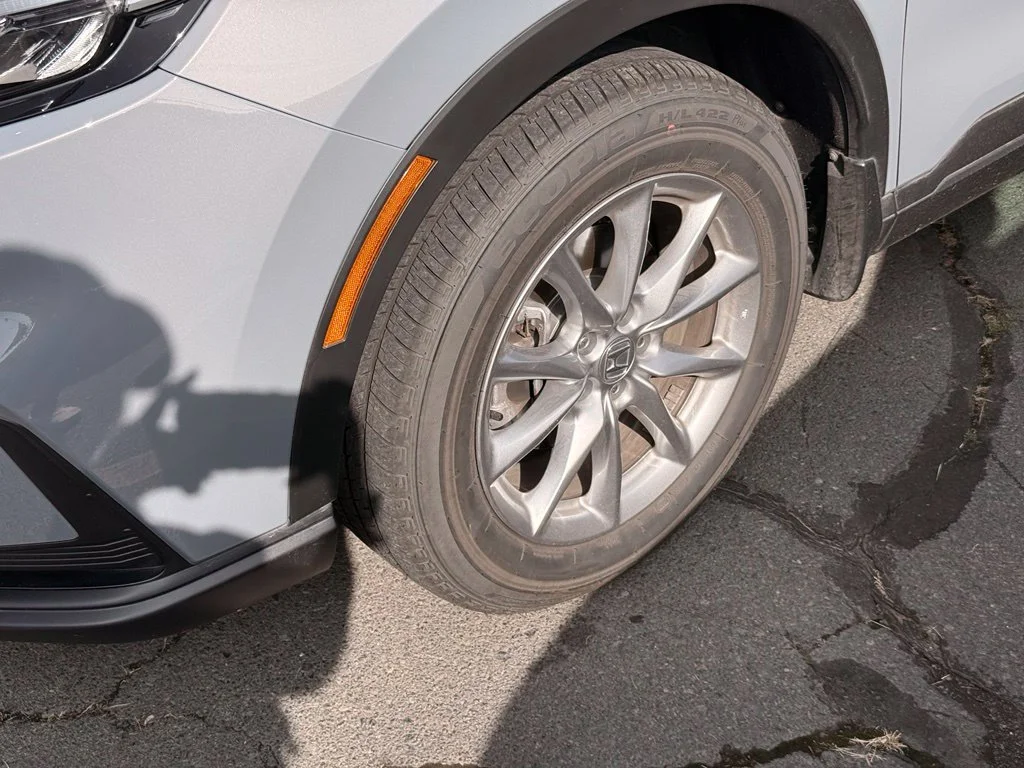 Certified Used 2026 Urban Gray Pearl Honda AWD EX image 12