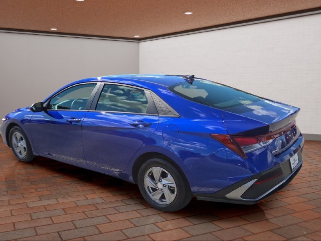 Used 2026 Intense Blue Hyundai SE image 24