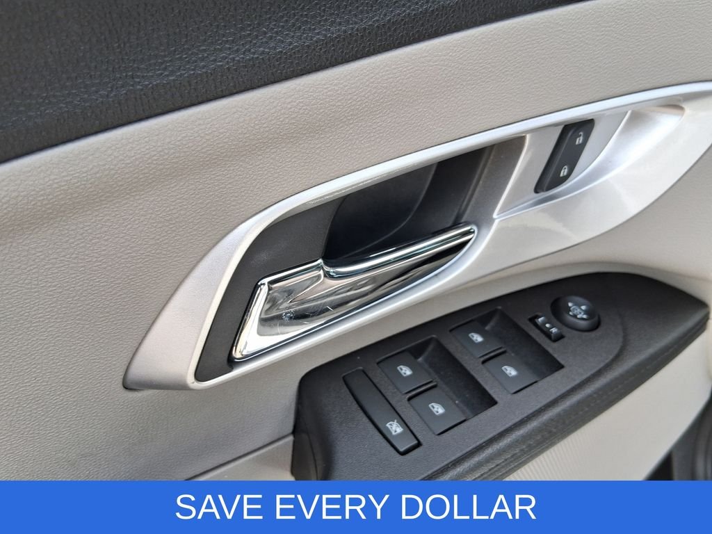 Used 2017 White Chevrolet LS image 13