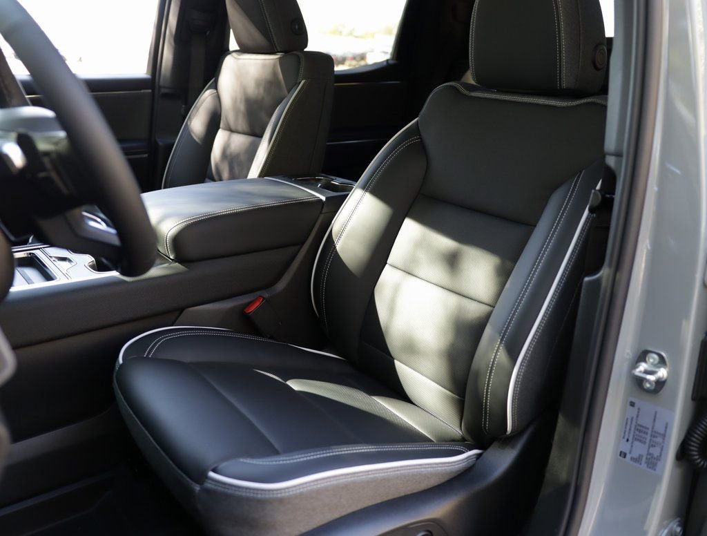 2026 GMC Sierra EV Elevation - Photo 24