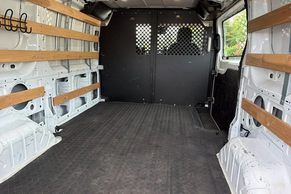 Used 2023 Oxford White Ford Base image 18
