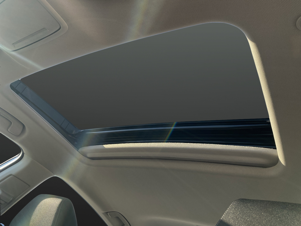 New 2026 Solar Silver Metallic Honda SE image 11