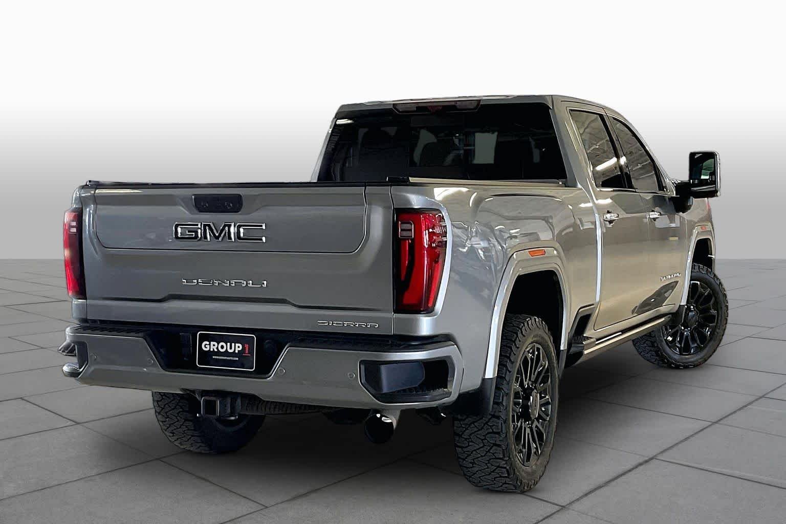 Used 2024 Sterling Metallic GMC Denali image 12