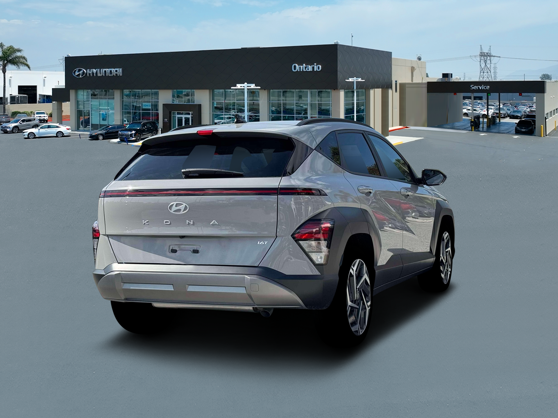 New 2026 Gray Hyundai SEL Premium image 24