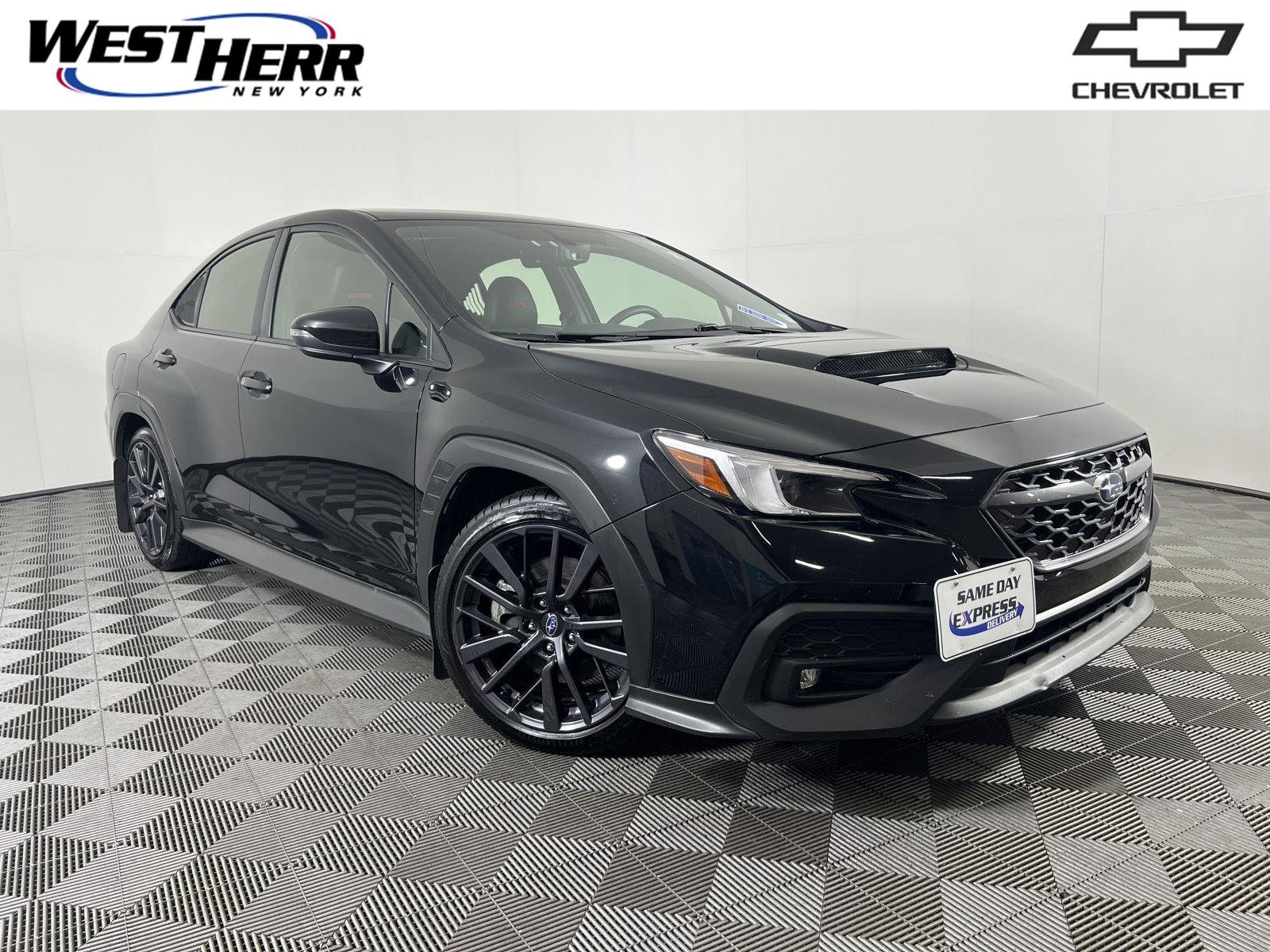 Used 2023 Crystal Black Silica Subaru Limited image 1