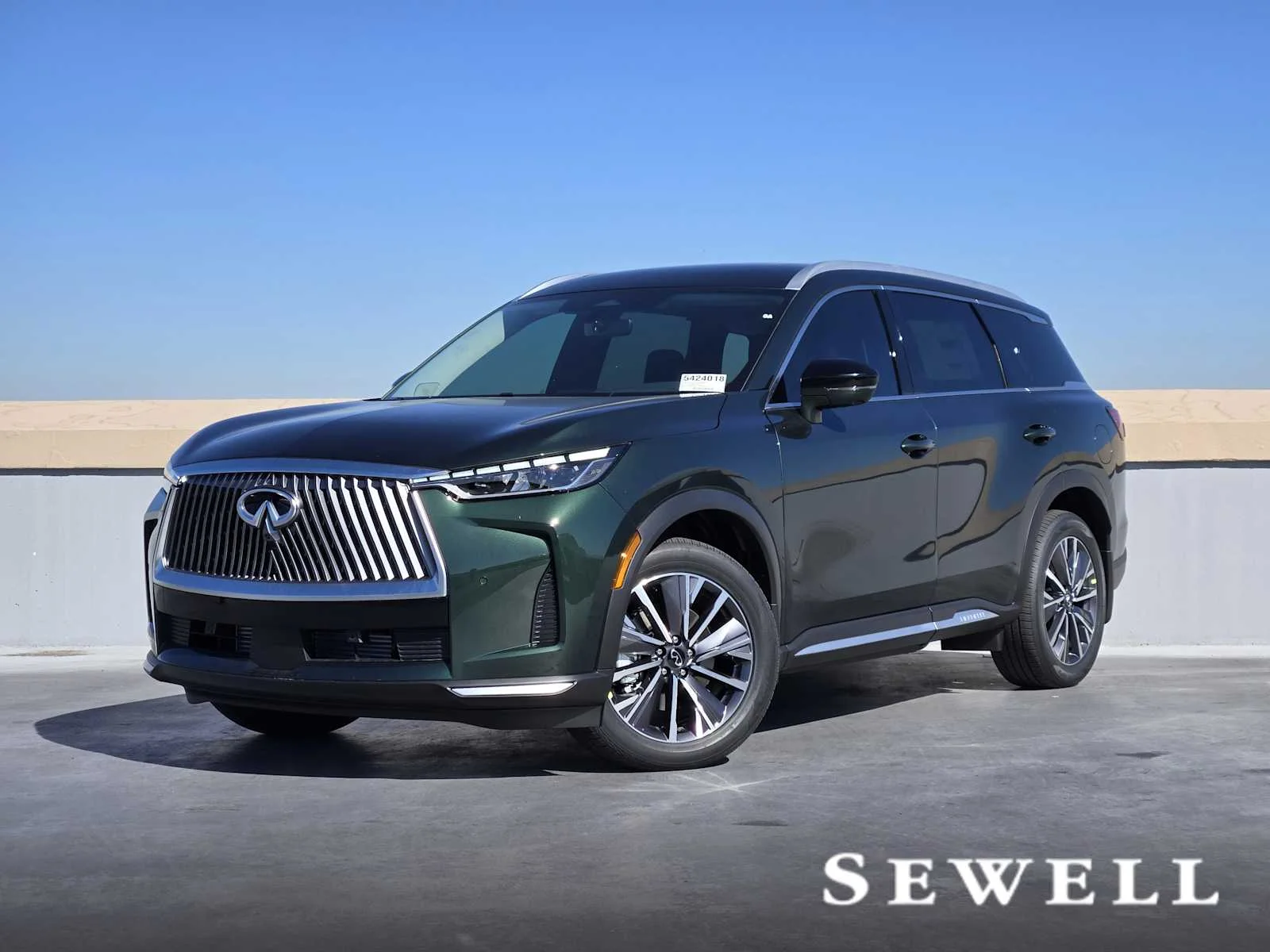 2026 INFINITI QX60 LUXE