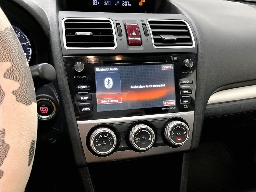 Used 2015 Gray Subaru 2.0i Limited image 14