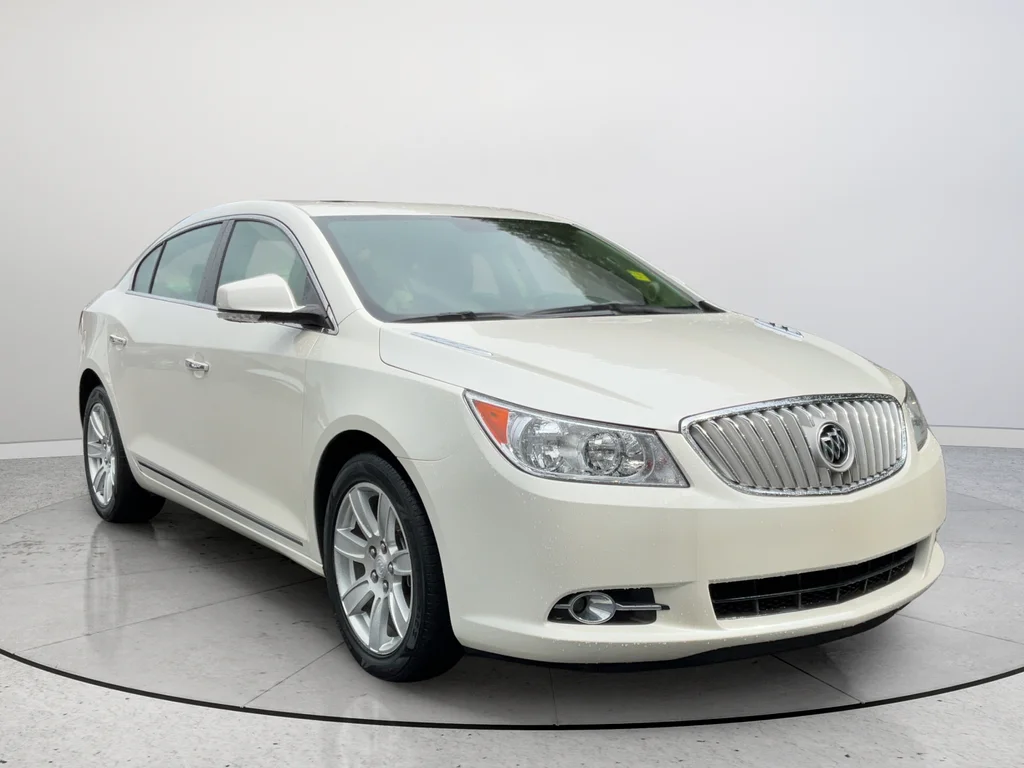 2011 Buick LaCrosse CXL's photo