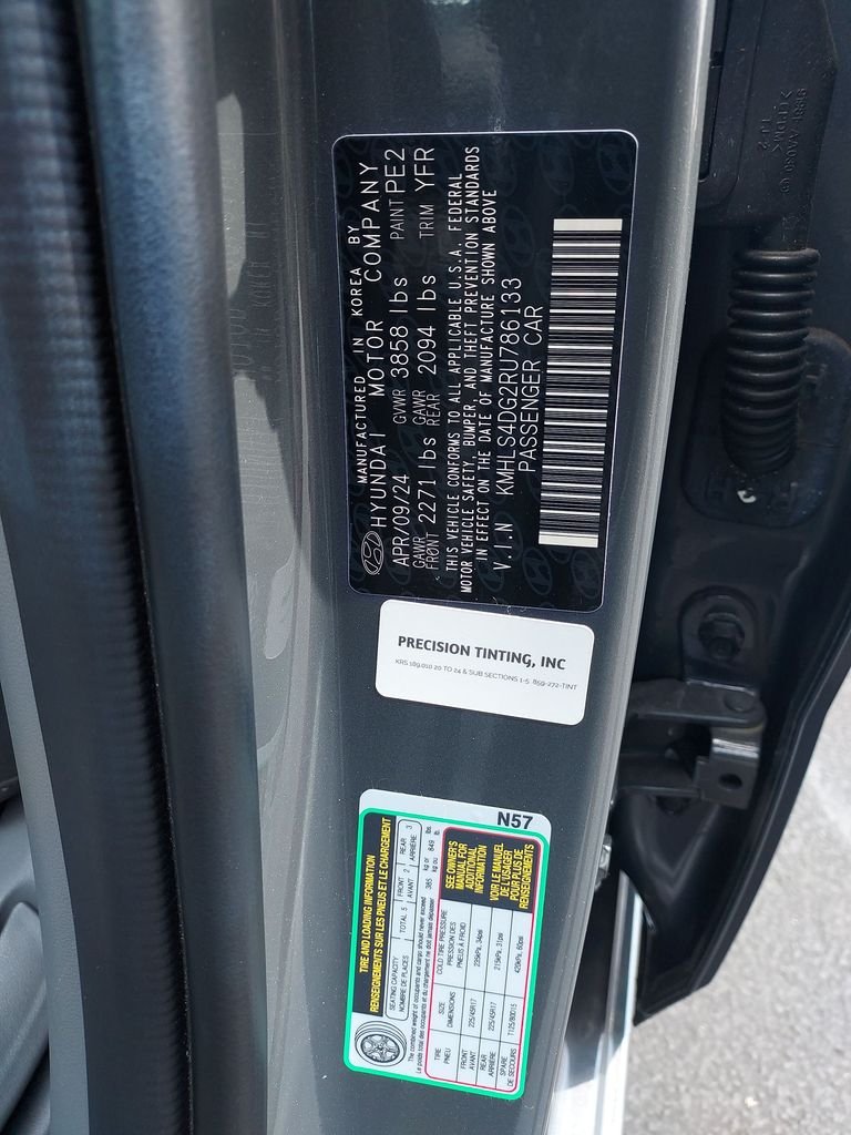 Used 2024 Gray Hyundai SEL image 25