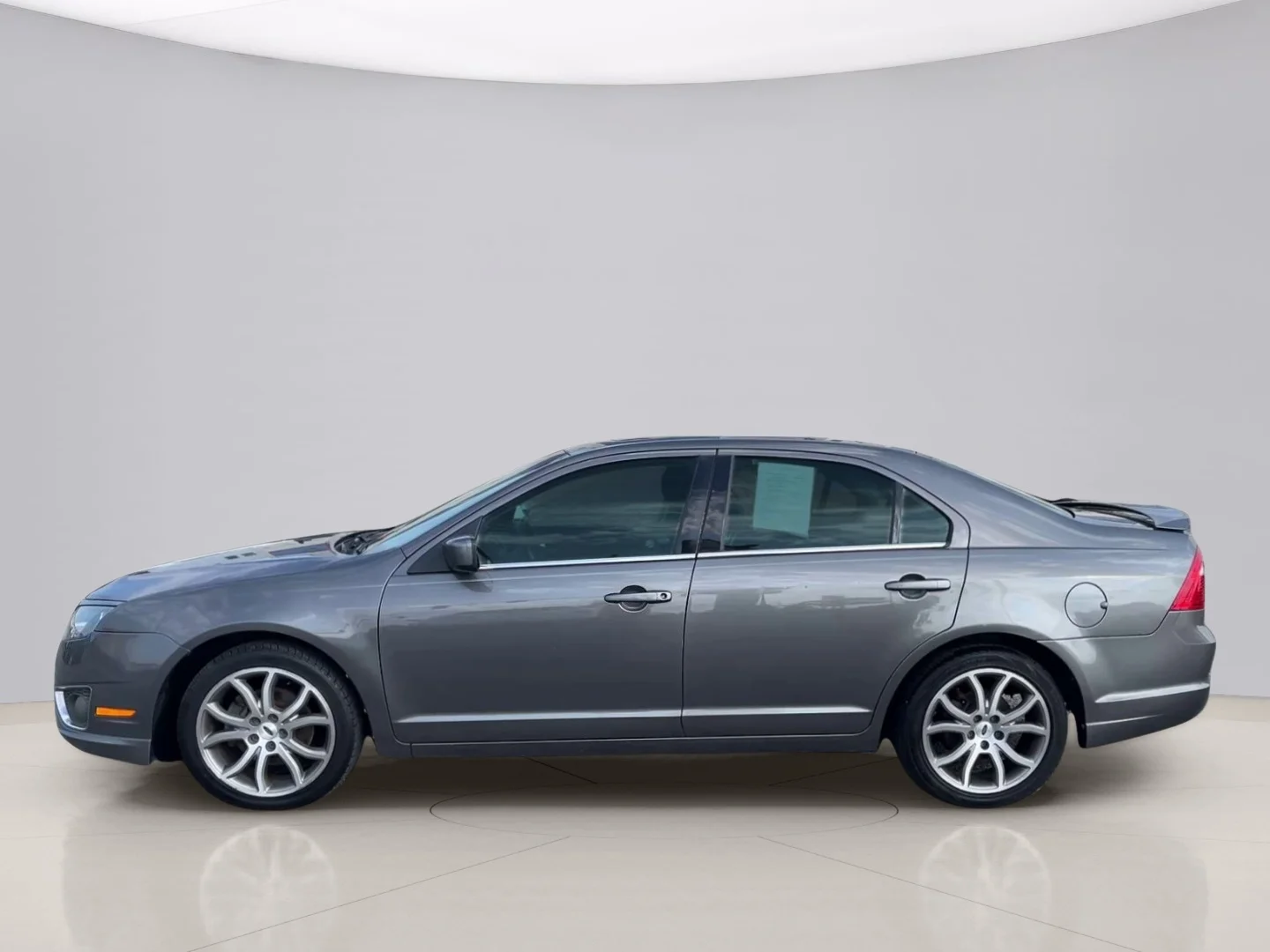 Used 2011 Silver Ford SE image 2