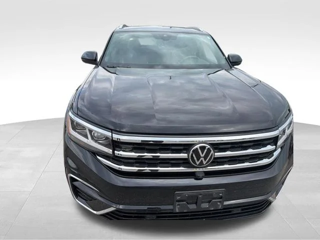 Used 2022 Black Volkswagen 3.6L V6 SEL Premium R-Line image 7