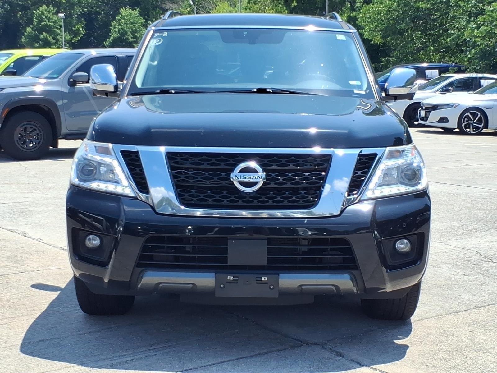 Used 2019 Super Black Nissan SL image 2