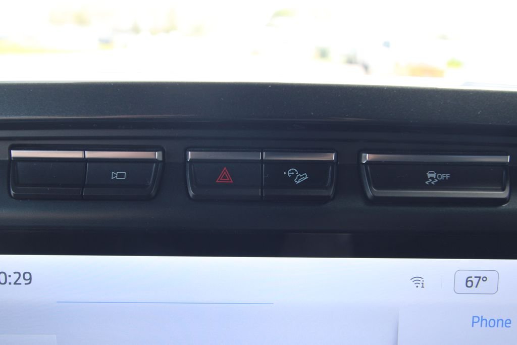Used 2022  Ford XLT image 32
