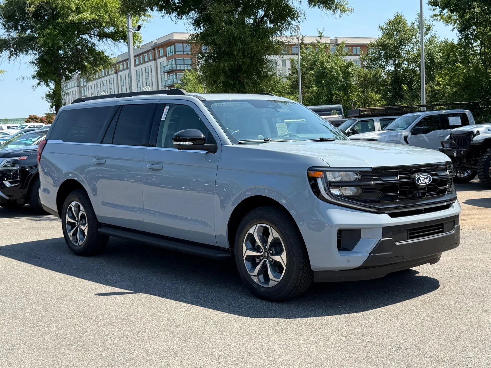 New 2027 Glacier Gray Metallic Tri-Coat Ford Active image 1