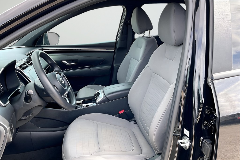 Used 2022 Black Hyundai SEL image 17