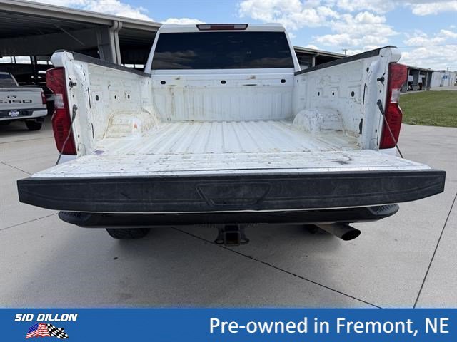 Used 2025 Summit White Chevrolet Custom image 10