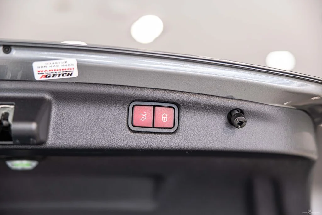 Used 2023 Gray Mercedes-Benz C 43 AMG® image 17