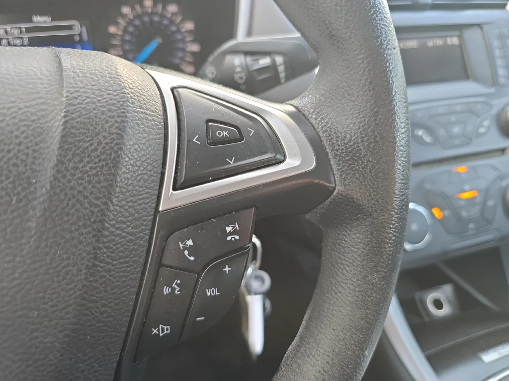 Used 2014 Black Ford SE image 12