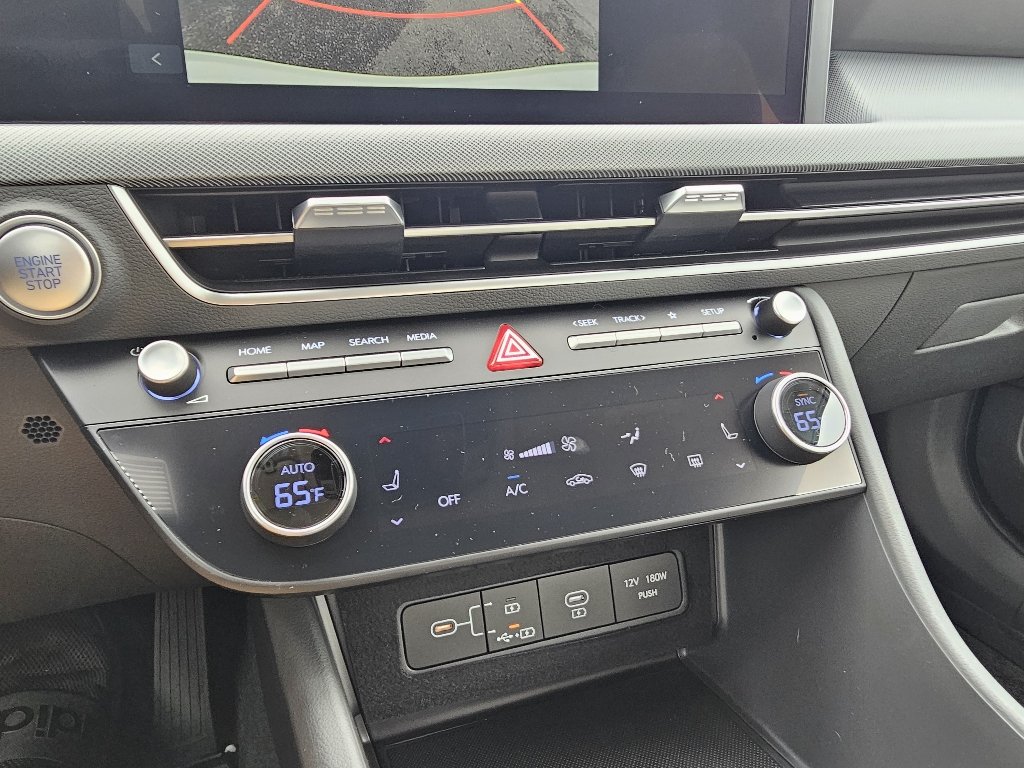 2024 Hyundai Sonata SEL - Photo 12