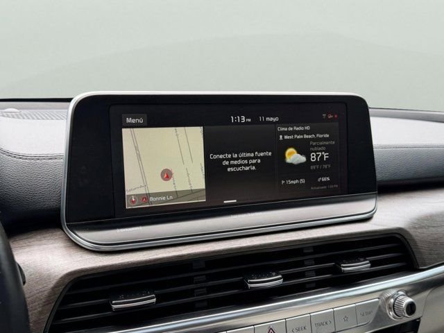 Used 2020 White Kia SX image 16