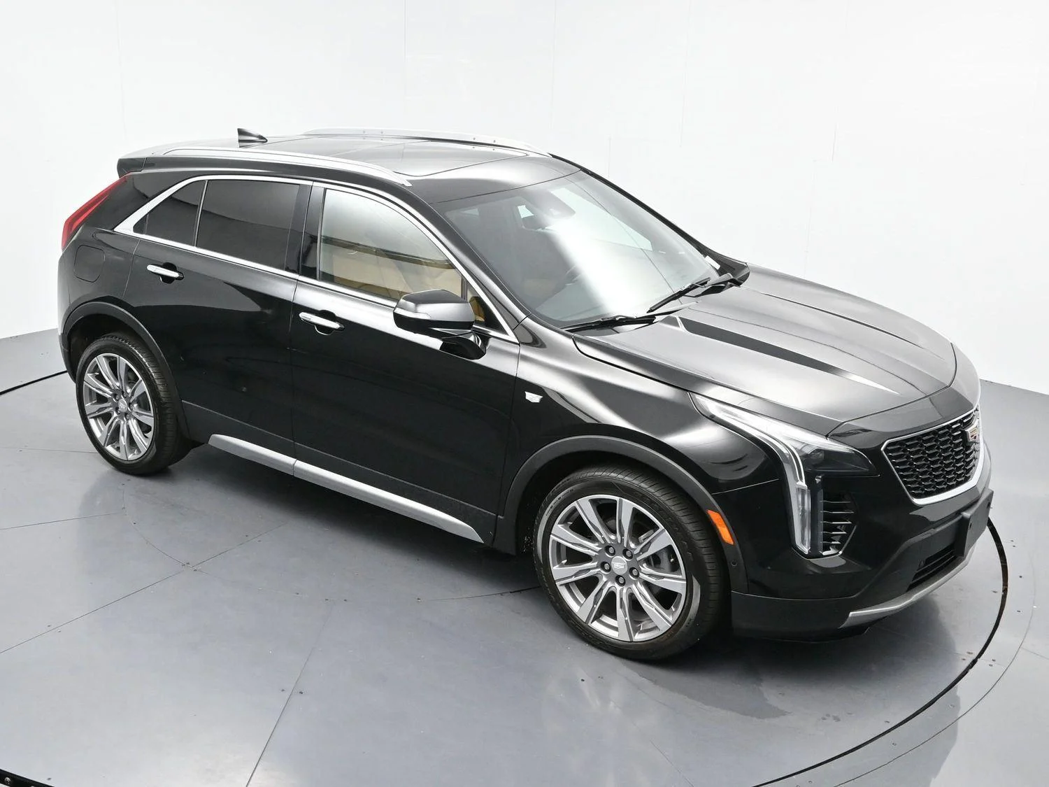 Used 2022 Stellar Black Metallic Cadillac Premium Luxury image 38
