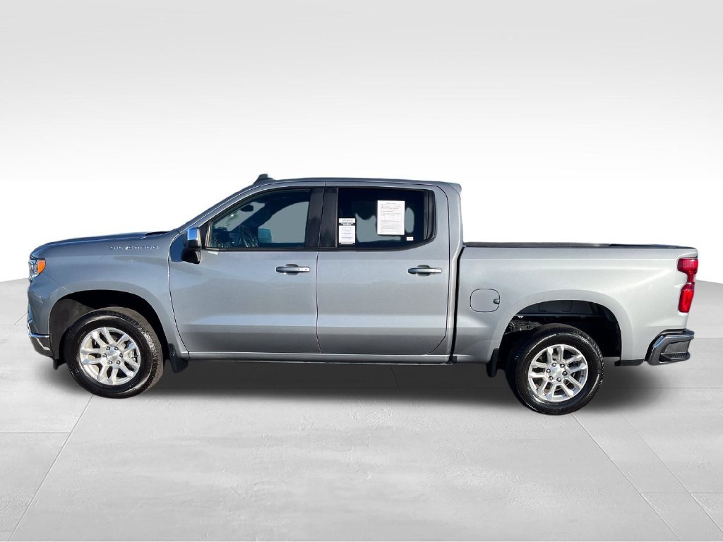 Used 2024 Gray Chevrolet LT image 2