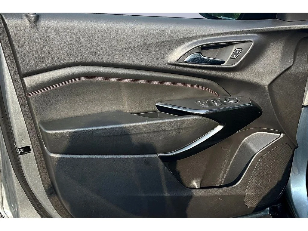 Used 2025 Sterling Gray Metallic Chevrolet 2RS image 16