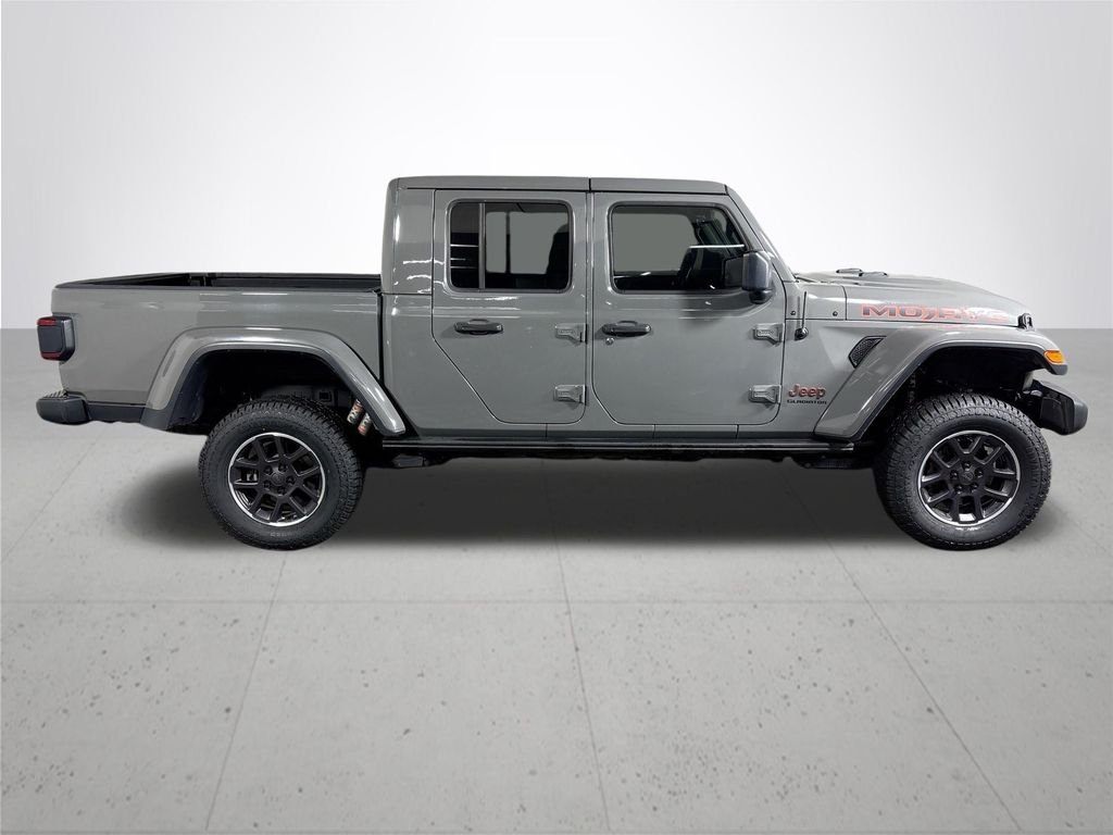 Used 2021 Gray Jeep Mojave image 5