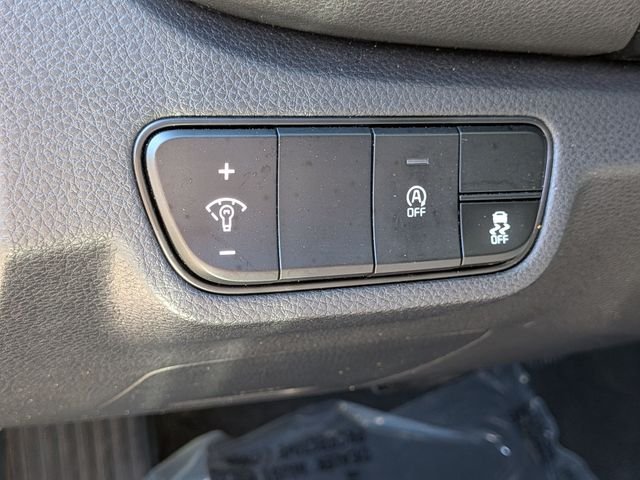 Certified Used 2024 White Kia S image 17