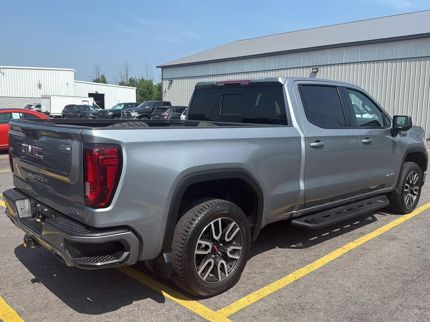 Used 2023 Sterling Metallic GMC AT4 image 11