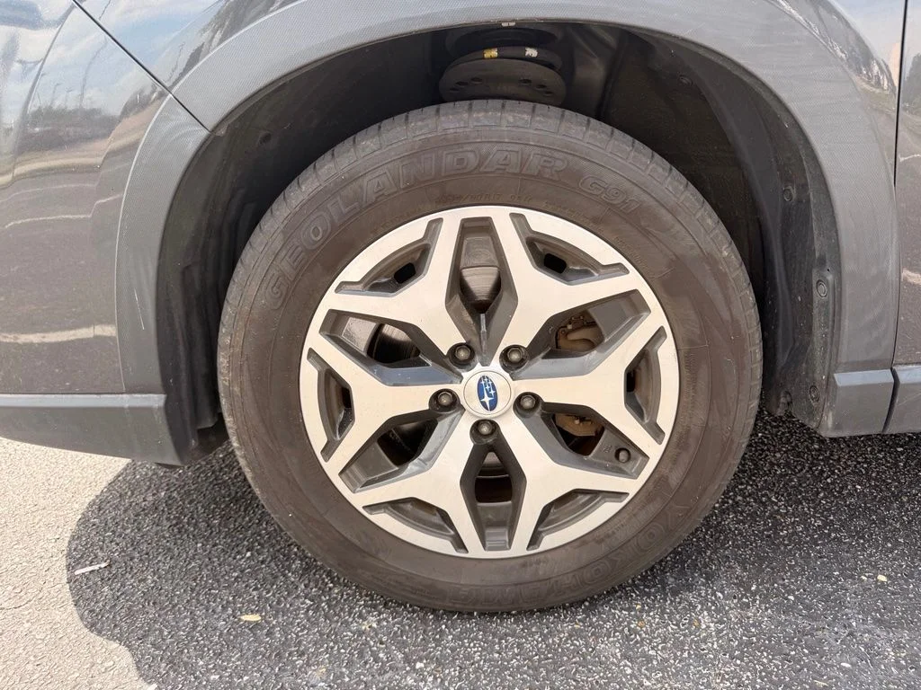 Used 2019 Gray Subaru Premium image 7