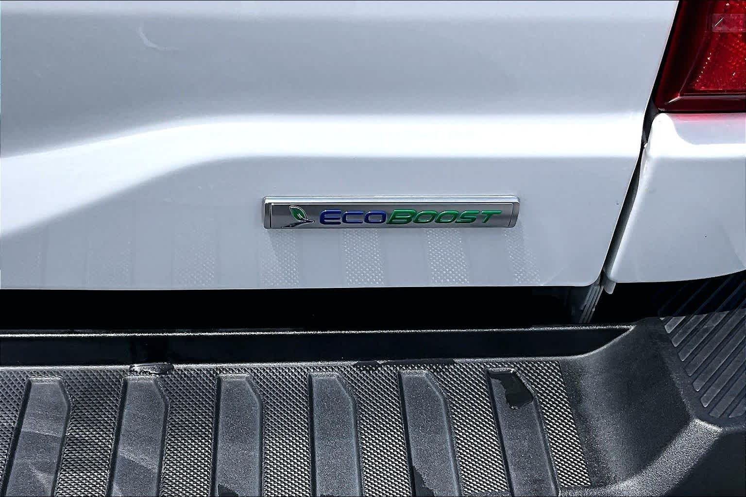 Used 2022 Oxford White Ford XL image 10