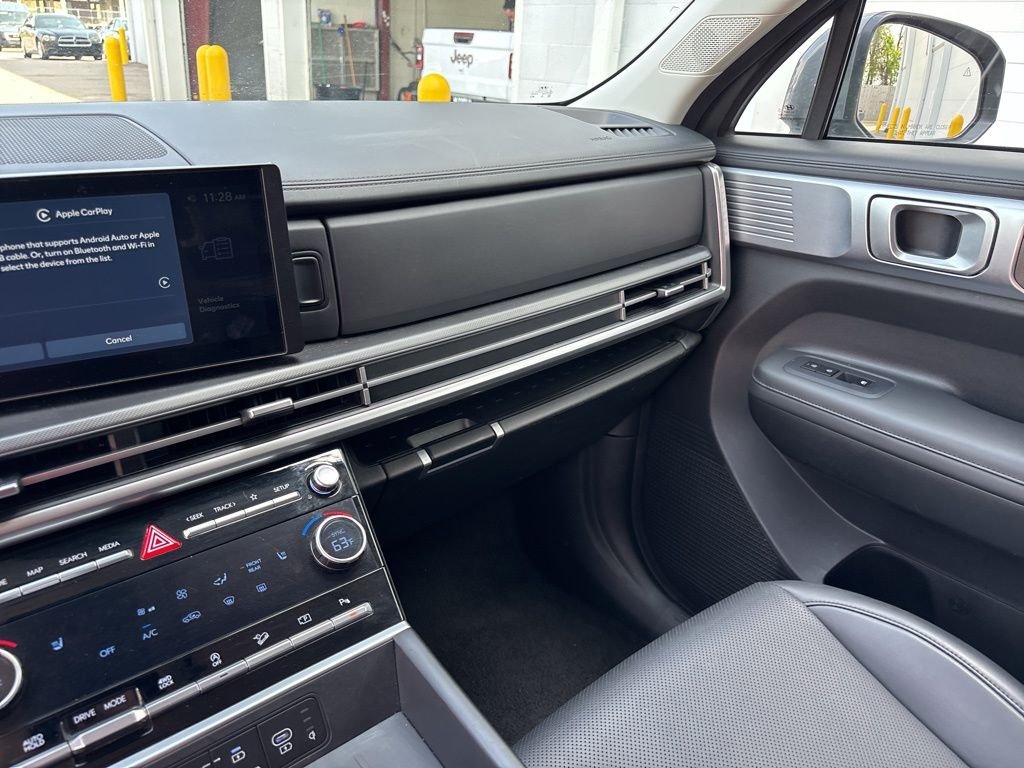 Used 2025 Gray Hyundai SEL image 30