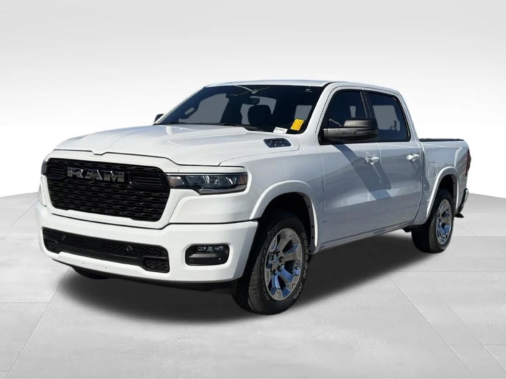 Used 2025 White Ram Big Horn/Lone Star image 1