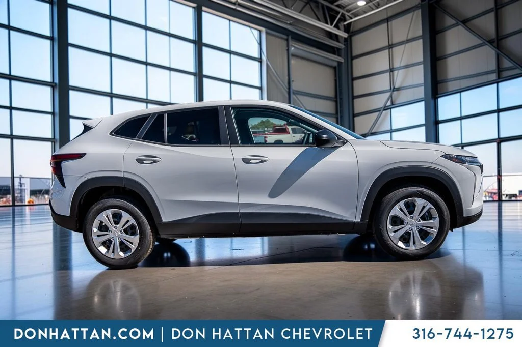 2026 Chevrolet Trax LS - Photo 33