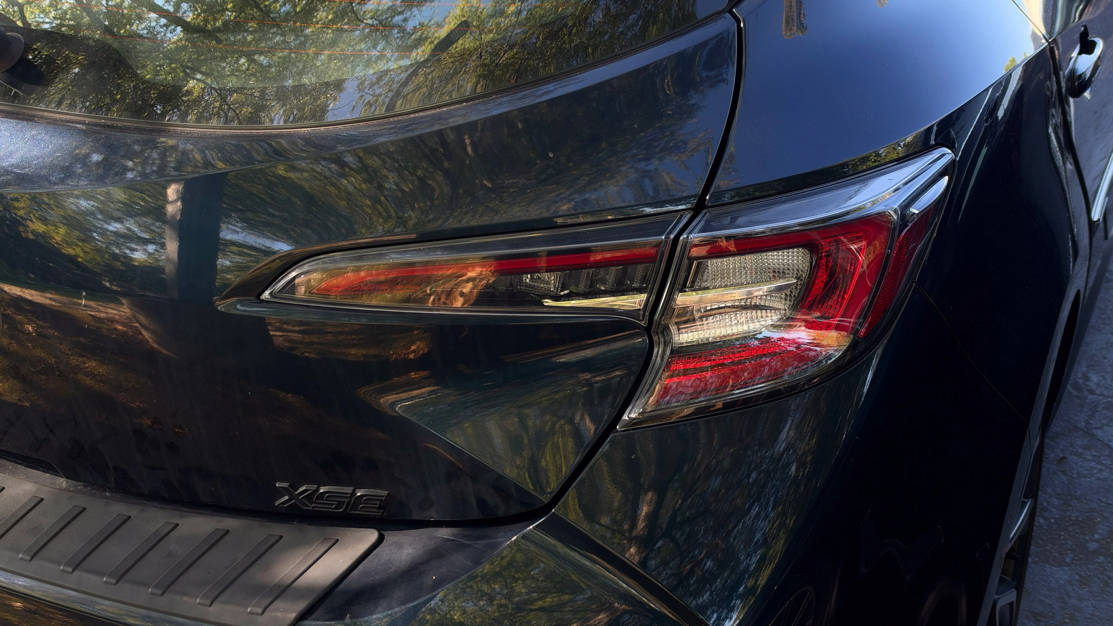 Used 2020 Galactic Aqua Mica Toyota XSE image 7