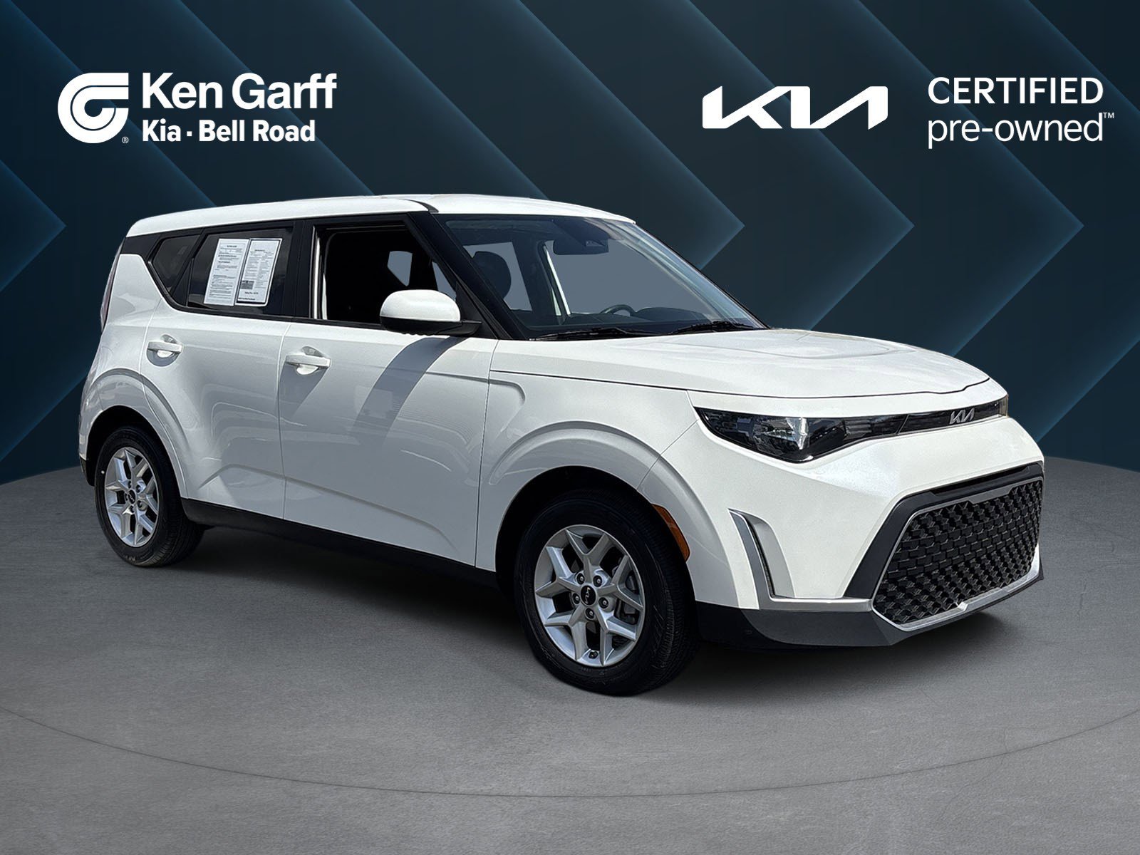 2025 Kia Soul 2.0L LX IVT's photo