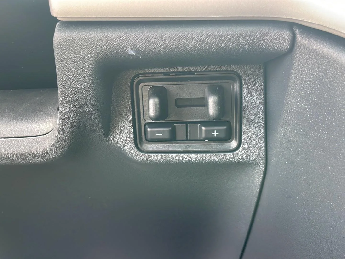 New 2027 Agate Black Metallic Ford Active image 23