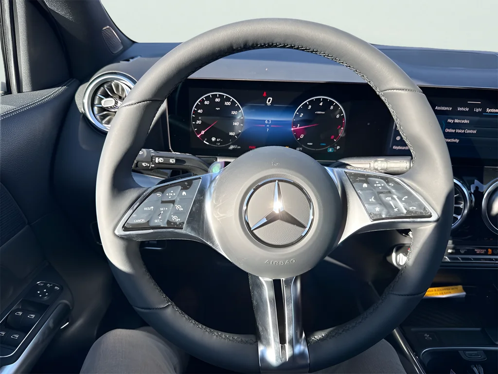 Used 2026 Black Mercedes-Benz GLA 250 image 14